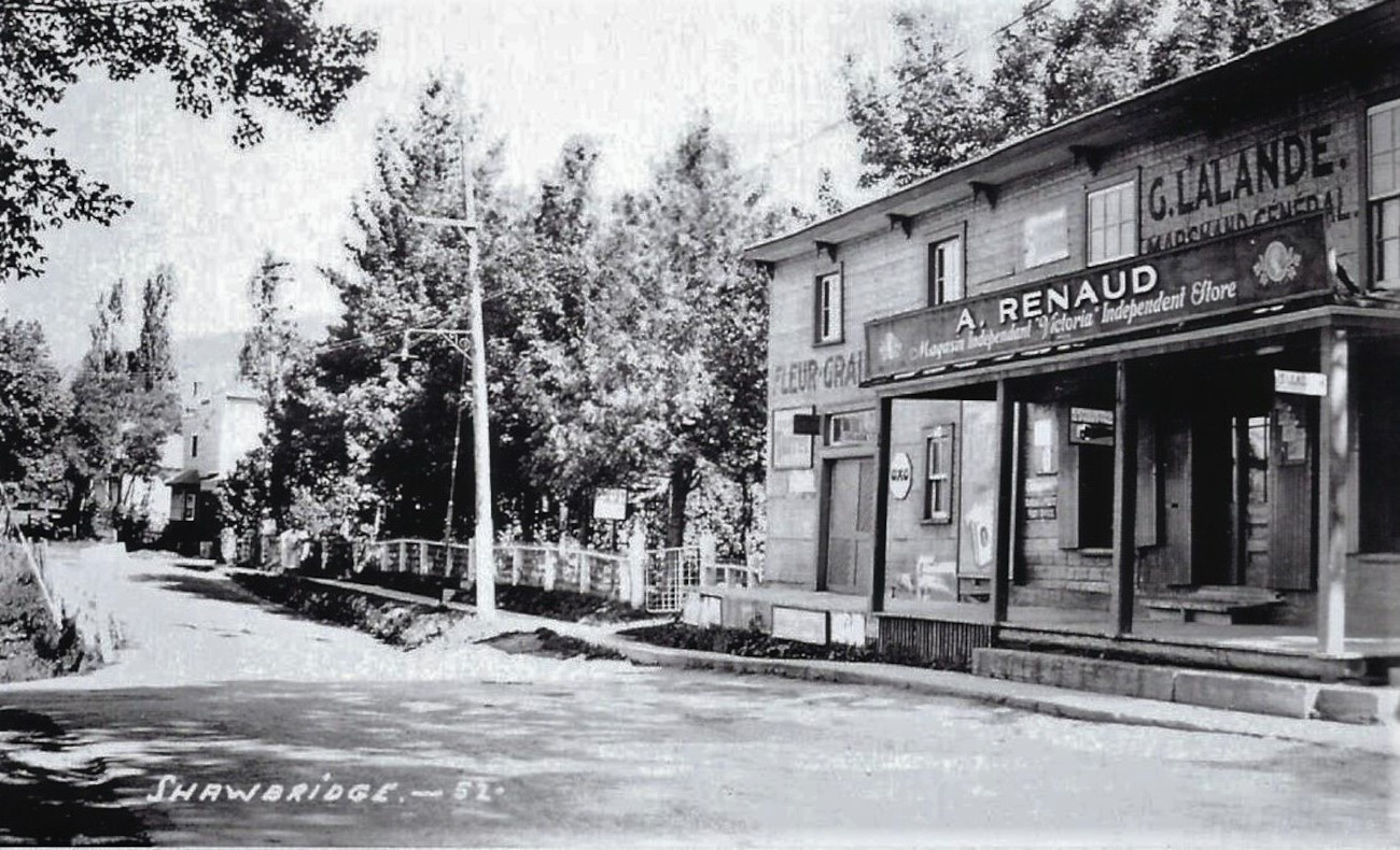 Magasin d'Aldéric Renaud vers 1935 - Collection Denis St-Onge