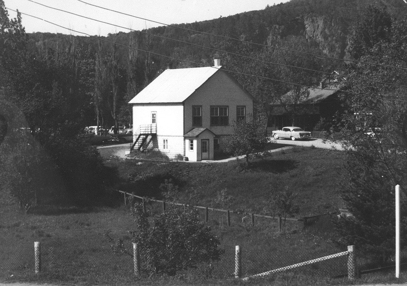 École primaire du Vieux-Prévost vers 1959 - Collection Famille Morin