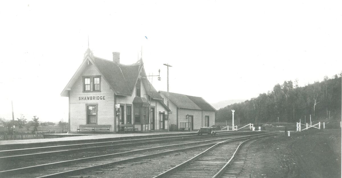 Gare du Canadien Pacifique vers 1914 - Collection Guy Thibault