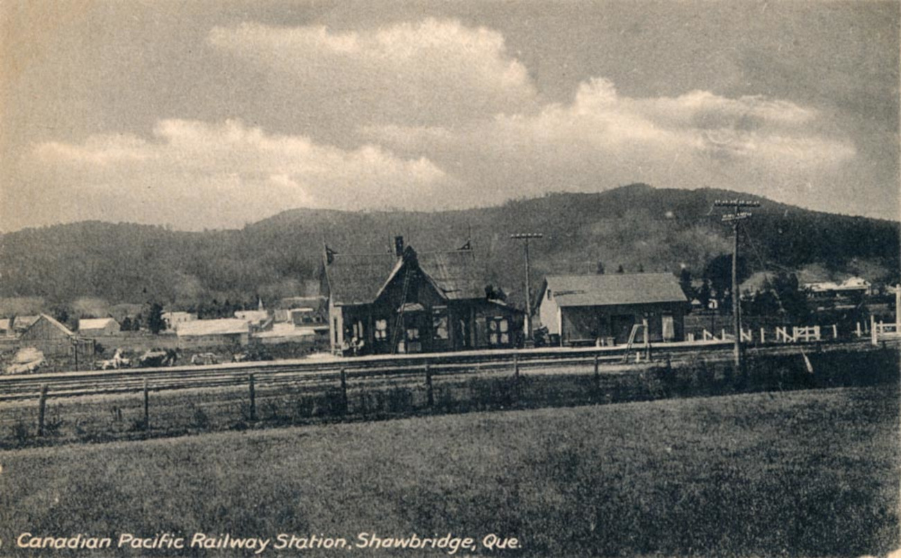 Gare du CP de Shawbridge vers 1930 - Collection Marc Gabriel Vallières - © A. Beaulieu