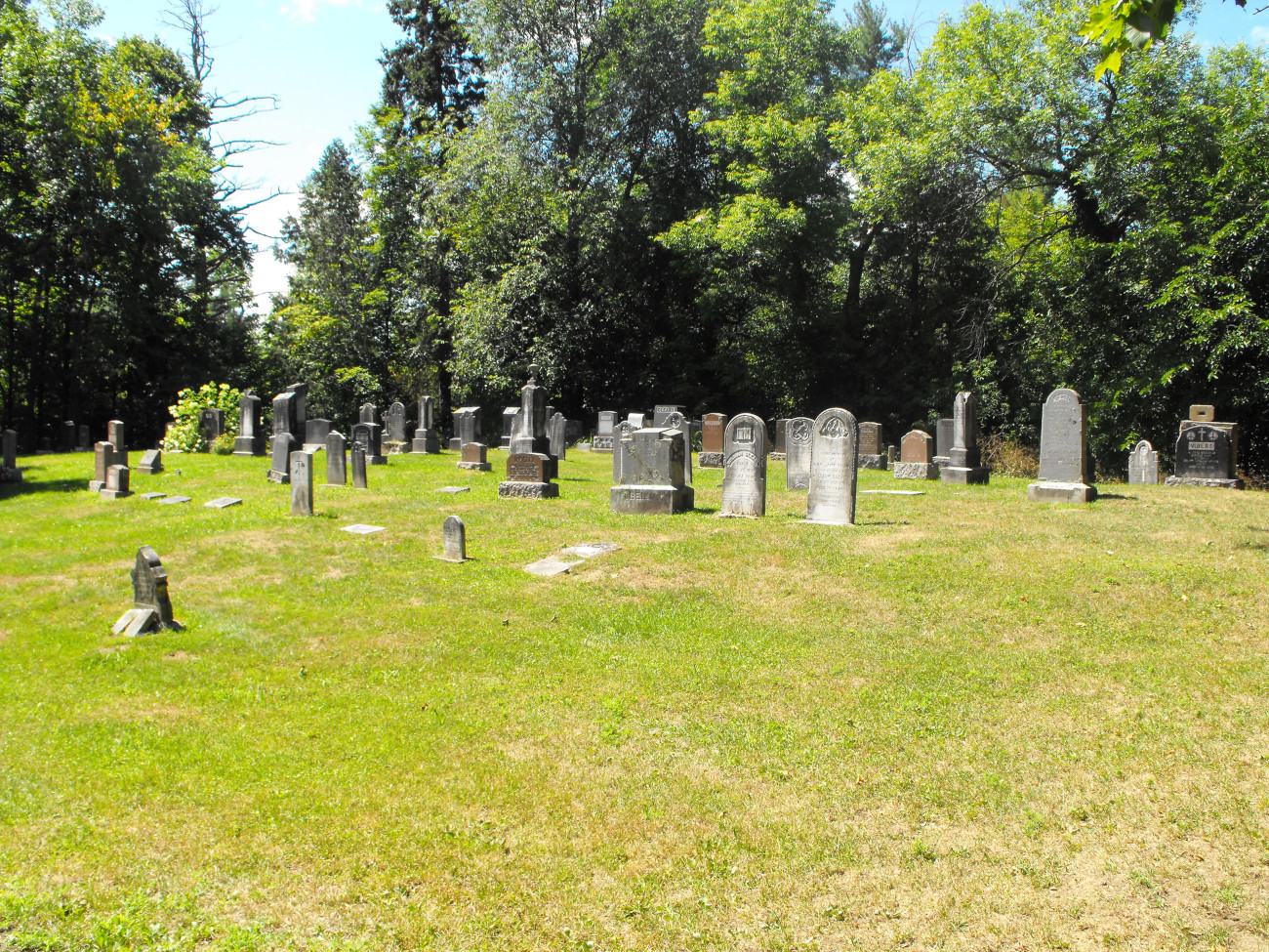 Cimetière de l'église Unie en 2012 - Collection Ville de Prévost