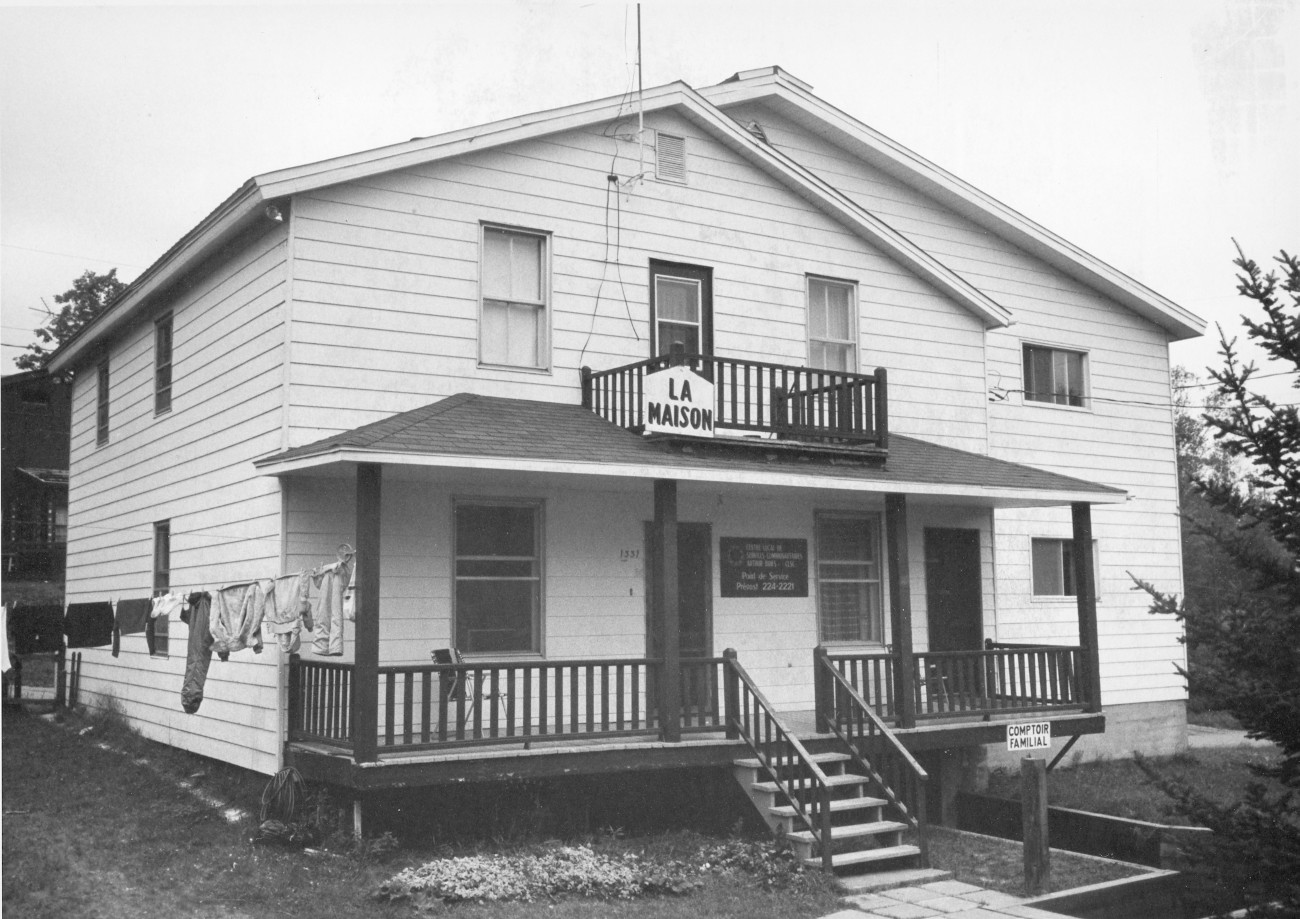 Résidence de Gilberte Morin, occupée ensuite par la Maison d'entraide de Prévost - Histoire et Archives Laurentides, Fonds L'Écho du Nord, P031,S02,SS02,D210,P10