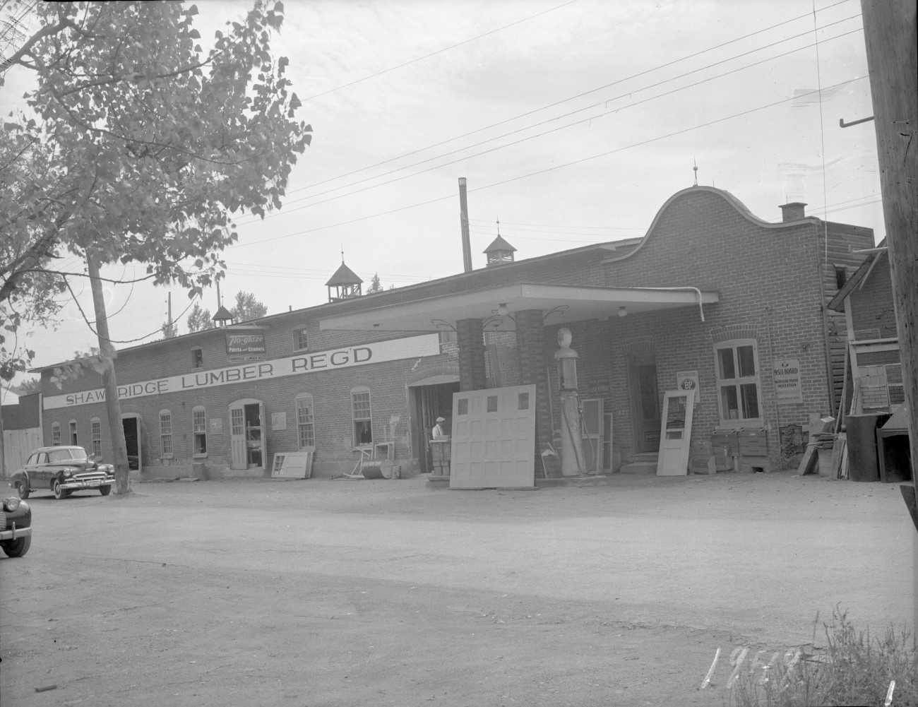 Shawbridge Lumber de Lesage en 1949 - Histoire et Archives Laurentides, Fonds Famille Georges Allaire et Rosa Gareau, P065,S3,SS5,D04,P22