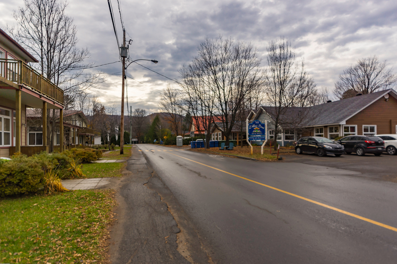 Rue de la Station en 2016 - Collection Ville de Prévost - © Gaston Bessette