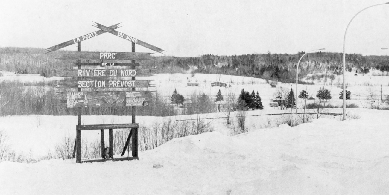 Affiche du Parc Régional de la Rivière-du-Nord pour le secteur de Prévost à La Porte du Nord - Histoire et Archives Laurentides, Fonds L'Écho du Nord, P031,S02,SS02,D187,P07