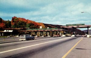 Poste de péage sur la route 11 en 1966 - Collection Guy Thibault